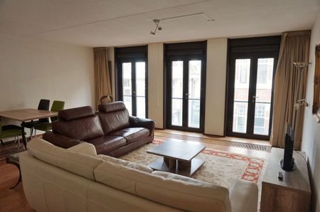 Appartement te huur: Kalverstraat 218-C 1012 XJ Amsterdam - Photo 2