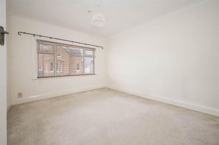 8 Marlborough Park Cross Avenue, Malone, Belfast, BT9 6HQ - Photo 4