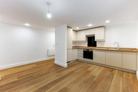 2 bedroom flat to rent - Photo 4