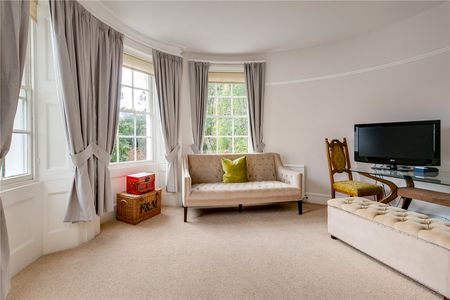 Royal Crescent, Holland Park, W11, London - Photo 2