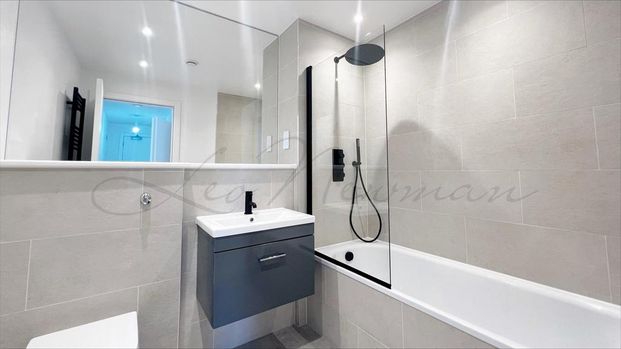 2 bedroom flat to rent - Photo 1