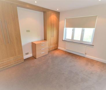 2 bedroom property to rent - Photo 1