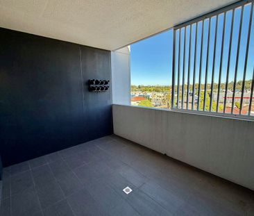 PRIME LOCATION!!!! - Photo 5