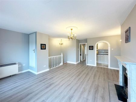 95 White Oaks, Roebuck Road, Clonskeagh, Dublin 14 - Photo 2