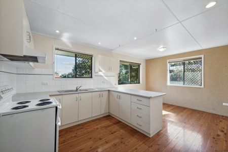 17 Mcleod Street, Rangeville - Photo 3