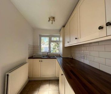 Greenfield Street, Waltham Abbey, EN9 - Photo 1