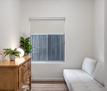 Contemporary Courtyard Home - Photo 1