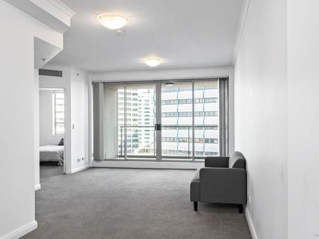 Beautifully positioned in the heart of Chatswood City - Photo 3