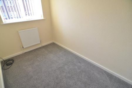 3 bedroom townhouse to rent - Photo 3