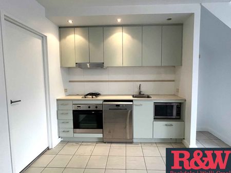 Split Level Apartment in Ideal Location - Photo 5
