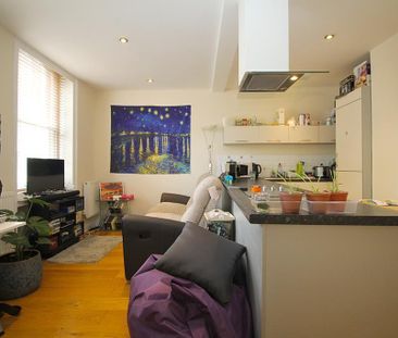 1 bedroom apartment to rent - Photo 2