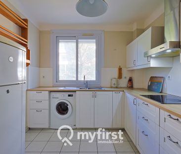 Location Appartement 3 pièces 71m² TOULON 83000 - Photo 6