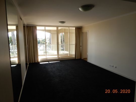 203/107 Beach Street, Port Melbourne, VIC, 3207 - Photo 1
