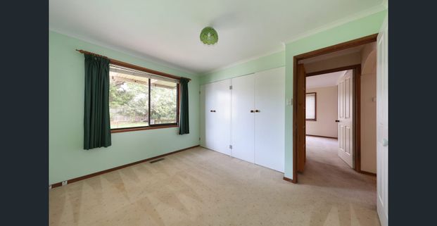 Charming Family Home - Photo 1