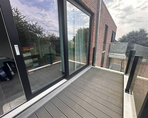 Appartement te huur - Photo 1
