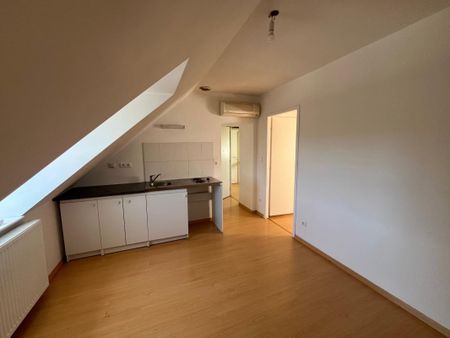 Location Appartement 2 pièces 45m² DIJON 21000 - Photo 2