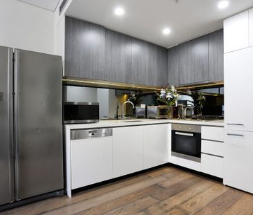 Modern 1-Bedroom Apartment for Rent in Waterloo - Photo 3