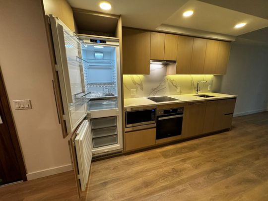 For Lease - 3 Concord Cityplace Way Unit# 923, Toronto, Ontario - Photo 1