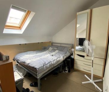 Studio to rent - Photo 6