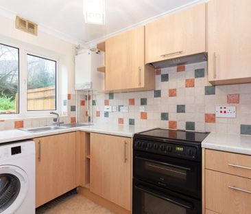 Riley Close, Abingdon - Photo 1