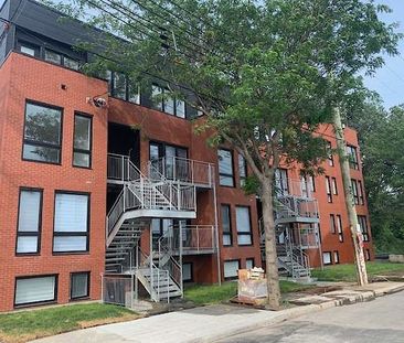 734 Walnut, Montréal, QC - Photo 2