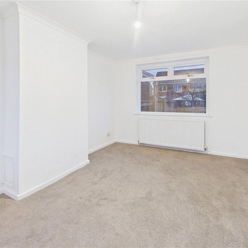 2 Bedroom Terraced - Photo 1