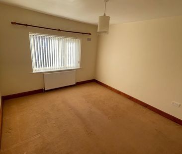 3 Bed Semi-Detached House, Shawsfield Road, S60 - Photo 3