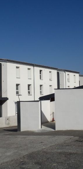 Appartement, 3 pièces – LA COUCOURDE - Photo 1