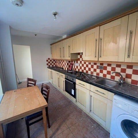 Room 2, Ancasta Road, Portswood - Photo 1