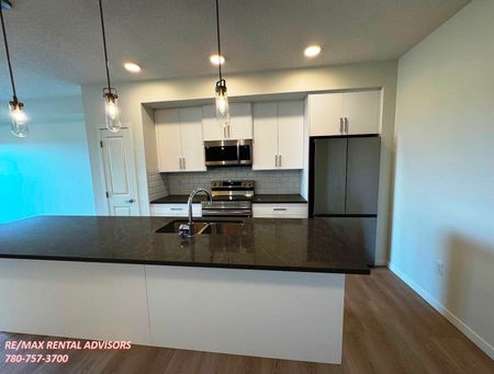 3315 20295 Seton Way Southeast - Photo 4