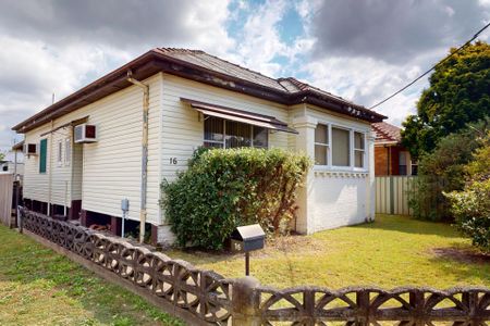 16 Silsoe Street, Mayfield NSW 2304 - Photo 4