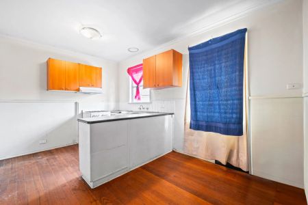 Family Home in Prime Werribee Location - Photo 5