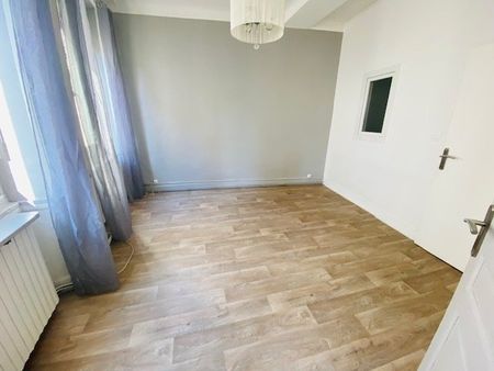 APPARTEMENT T1 A LOUER - Photo 3