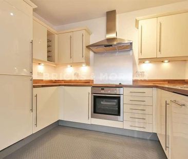 Worsdell Drive, Gateshead, NE8 - Photo 4