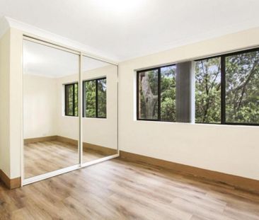 9 / 2-4 Hindmarsh Avenue, North Wollongong, NSW 2500 - Photo 1