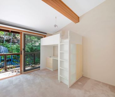 Private Family Home | District Views | Hornsby North Catchment - Photo 6