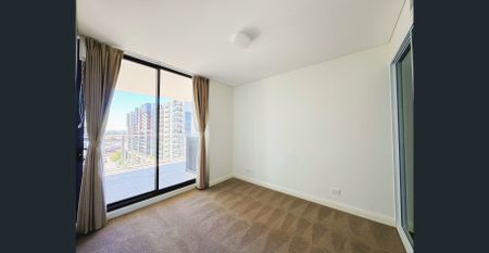 One bedroom + multiple-purpose room FOR LEASE - Photo 3