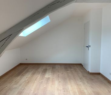 Location Appartement 3 pièces 83m² DEVILLE LES ROUEN 76250 - Photo 3