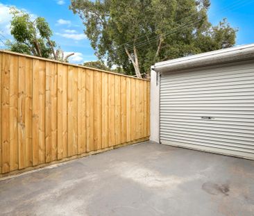 23 Mitchell Road, Alexandria NSW 2015 - House For Rent | Domain - Photo 3