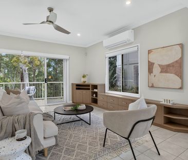 Spacious Family Living with Stunning Botanic Gardens Views - Photo 4