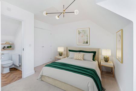 4 bedroom semi-detached house to rent - Photo 4