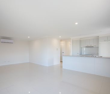 1/39 Azure Street, 4340, Rosewood - Photo 2