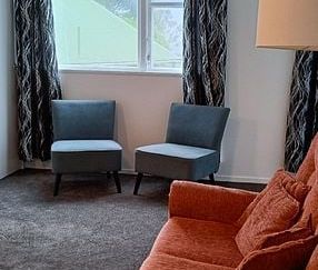 2 Bedroom Flat in Wadestown - Photo 1