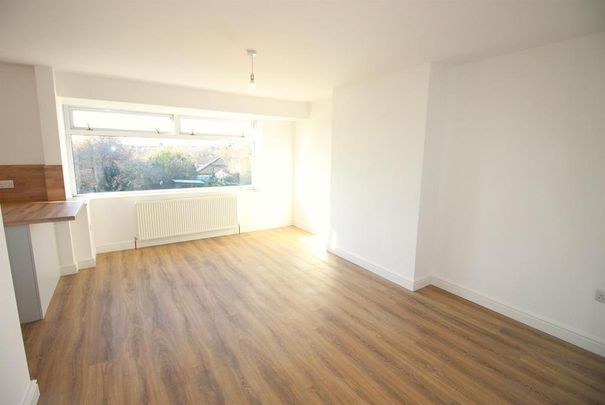 2 bedroom bungalow to rent - Photo 1