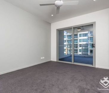 Stylish 3-Bedroom Apartment with Rooftop Pool and Prime Brisbane Location - Photo 4