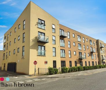 Dock Road, Tilbury - Photo 2