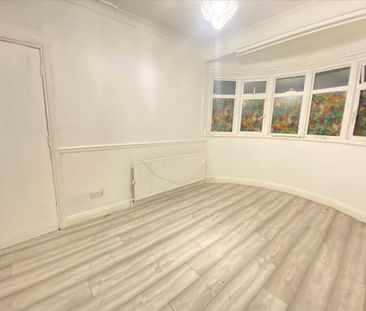 House share to rent - Photo 3