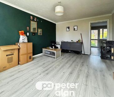 2 bedroom semi-detached house to rent - Photo 2