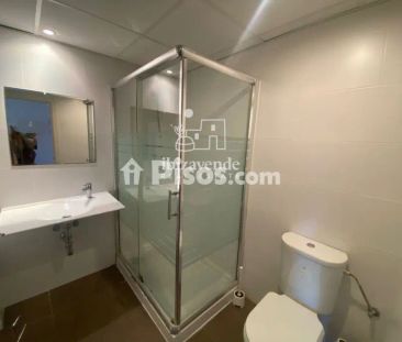 Piso en alquiler en Carrer del Club Robinson, cerca de Carrer de Si... - Photo 3