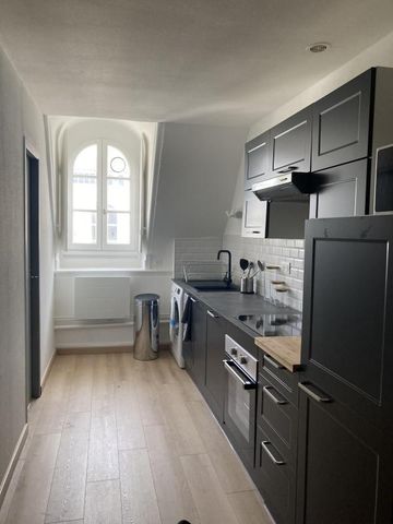 Location Appartement 2 pièces 43m² LYON 6ème - Photo 4